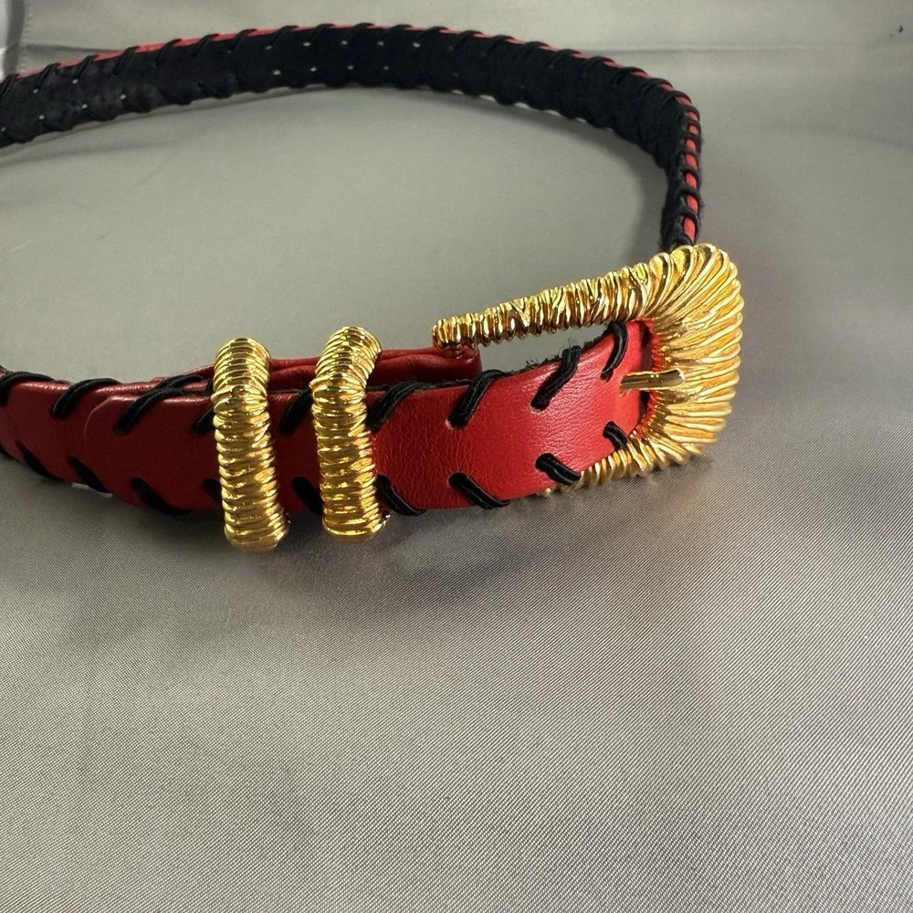 Carlisle Red Leather Belt Gold Coil Buckle Black‎ Lacing Women's Small 32